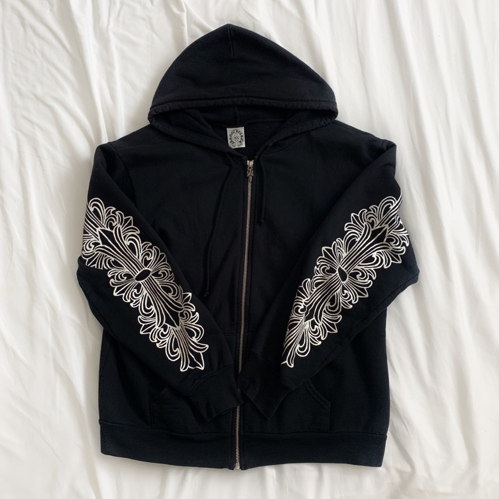 Black chrome hearts hoodie